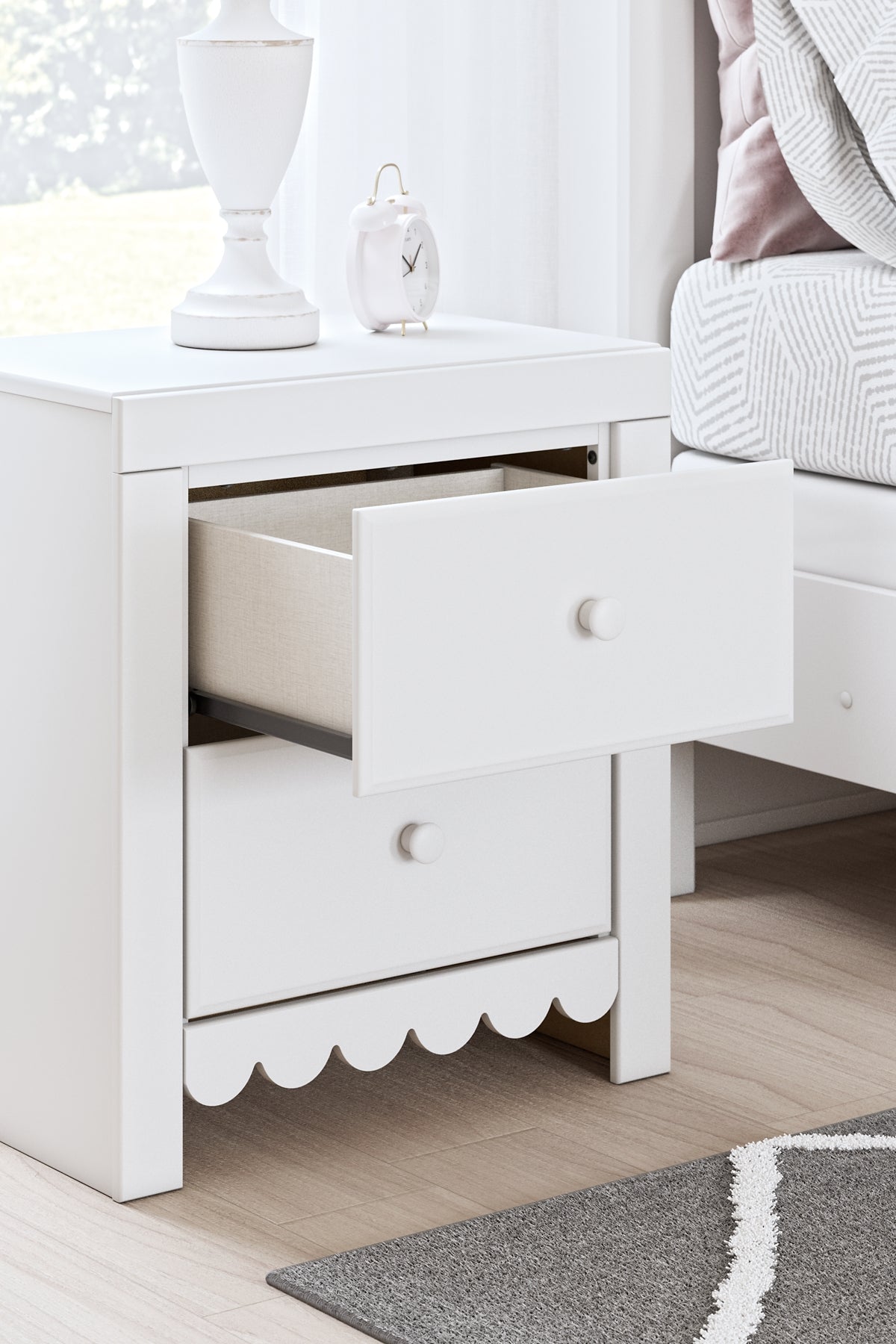 Mollviney Twin Panel Bed with Dresser and Nightstand